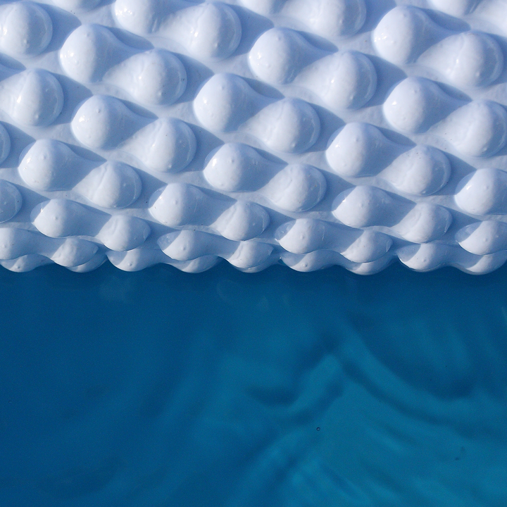 GeoBubble CoolGuard™ Summer Cooling Pool Cover